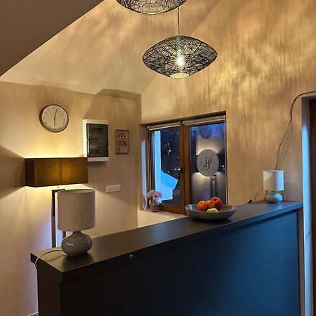 Jp Motel Mali Pariz Bor Luaran gambar