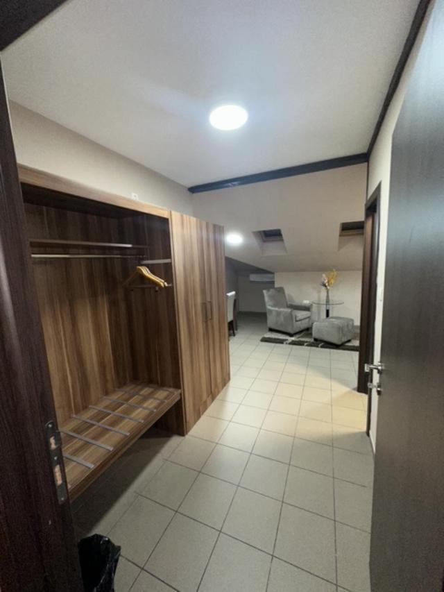 Jp Motel Mali Pariz Bor Luaran gambar